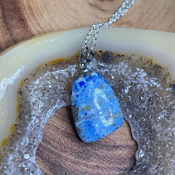Denim Lapis Lazuli tumble pendant pyrite necklace silver plated blue gold - Picture 3 of 9